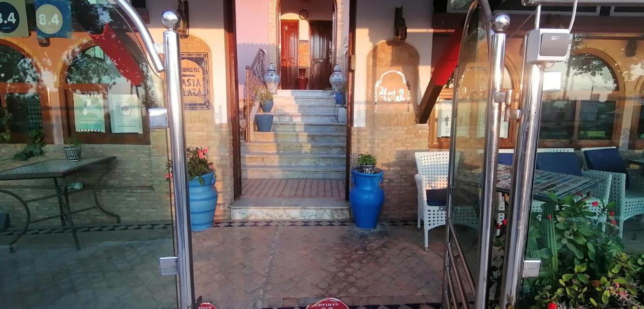 帕斯塔广场酒店 艾西拉 外观 照片